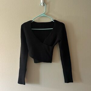 hollister sweater wrap top, size S